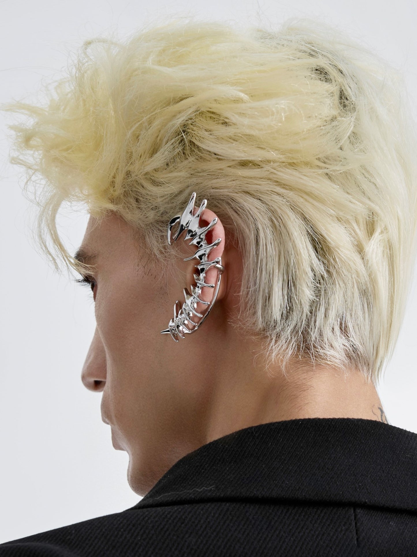 SPINE PIONEER EAR CUFF Z56