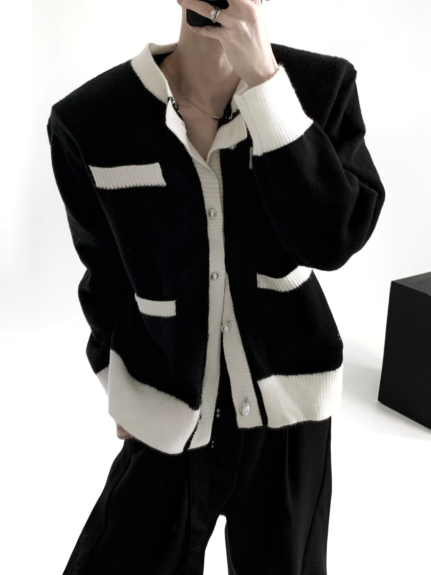 MONOCHROME CARDIGAN Z96