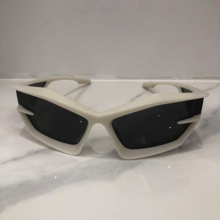 FUTURISTIC COOL CYCLING EYEWEAR Z66