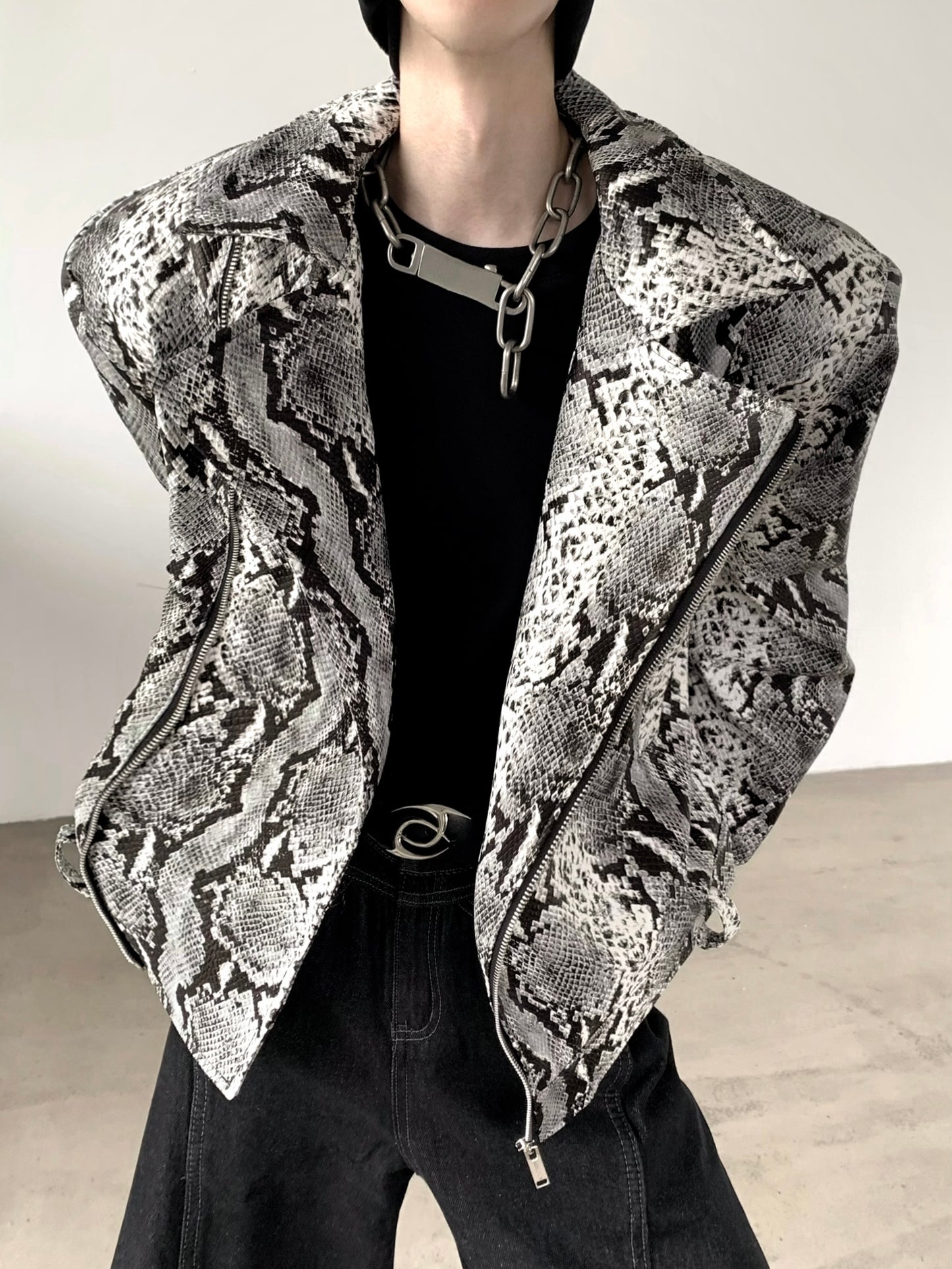 SNAKE PATTERN JACKET Z100