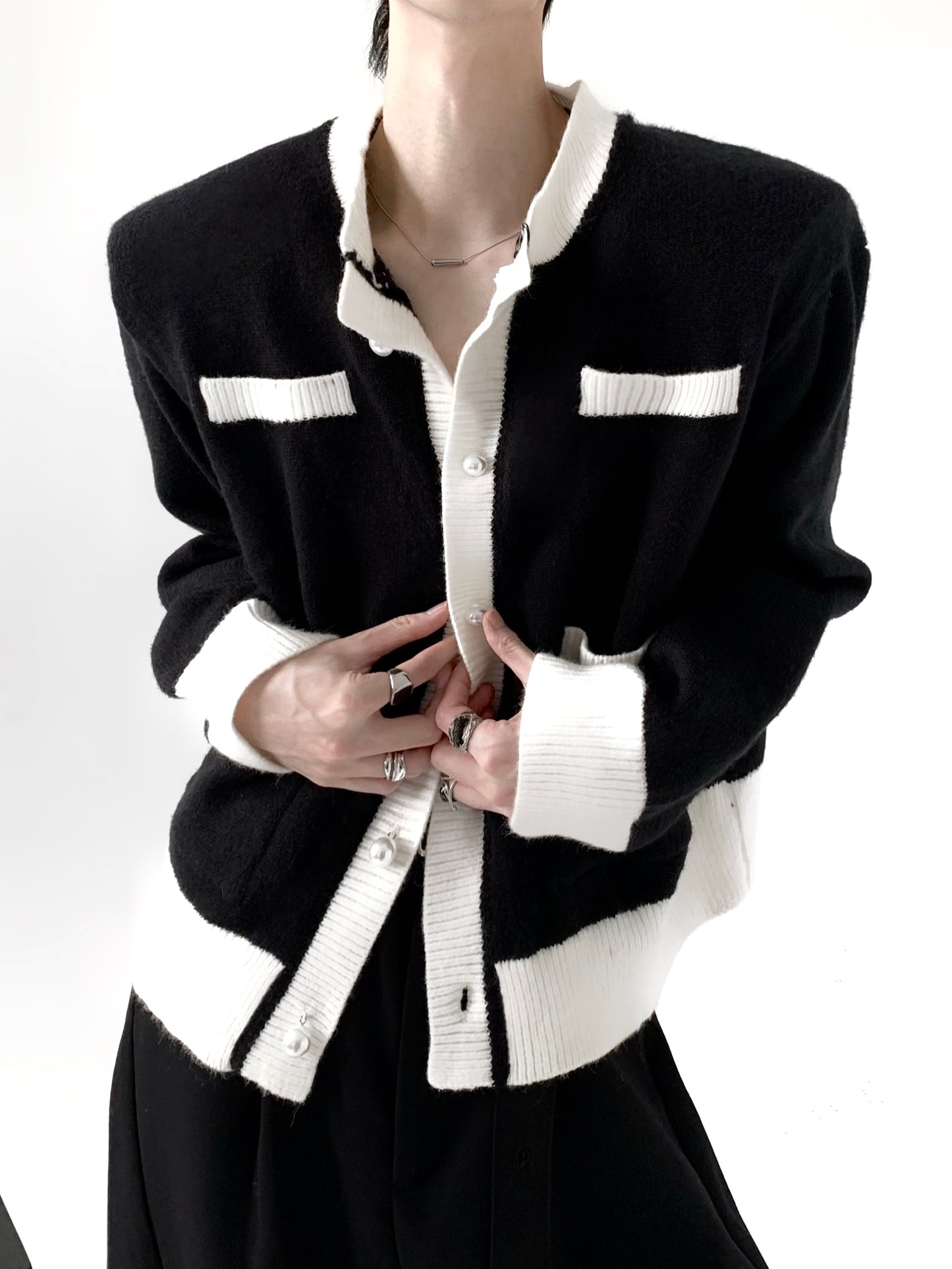 MONOCHROME CARDIGAN Z96