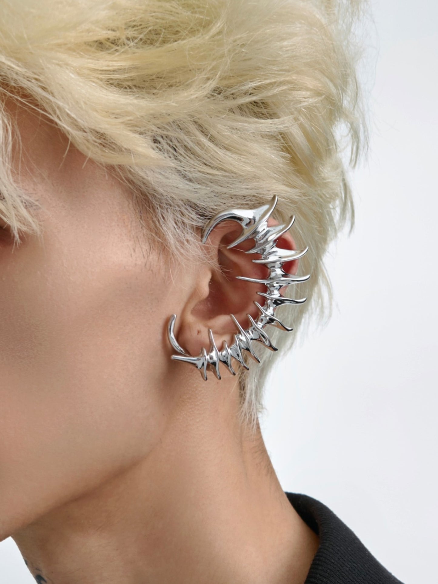 SPINE PIONEER EAR CUFF Z56