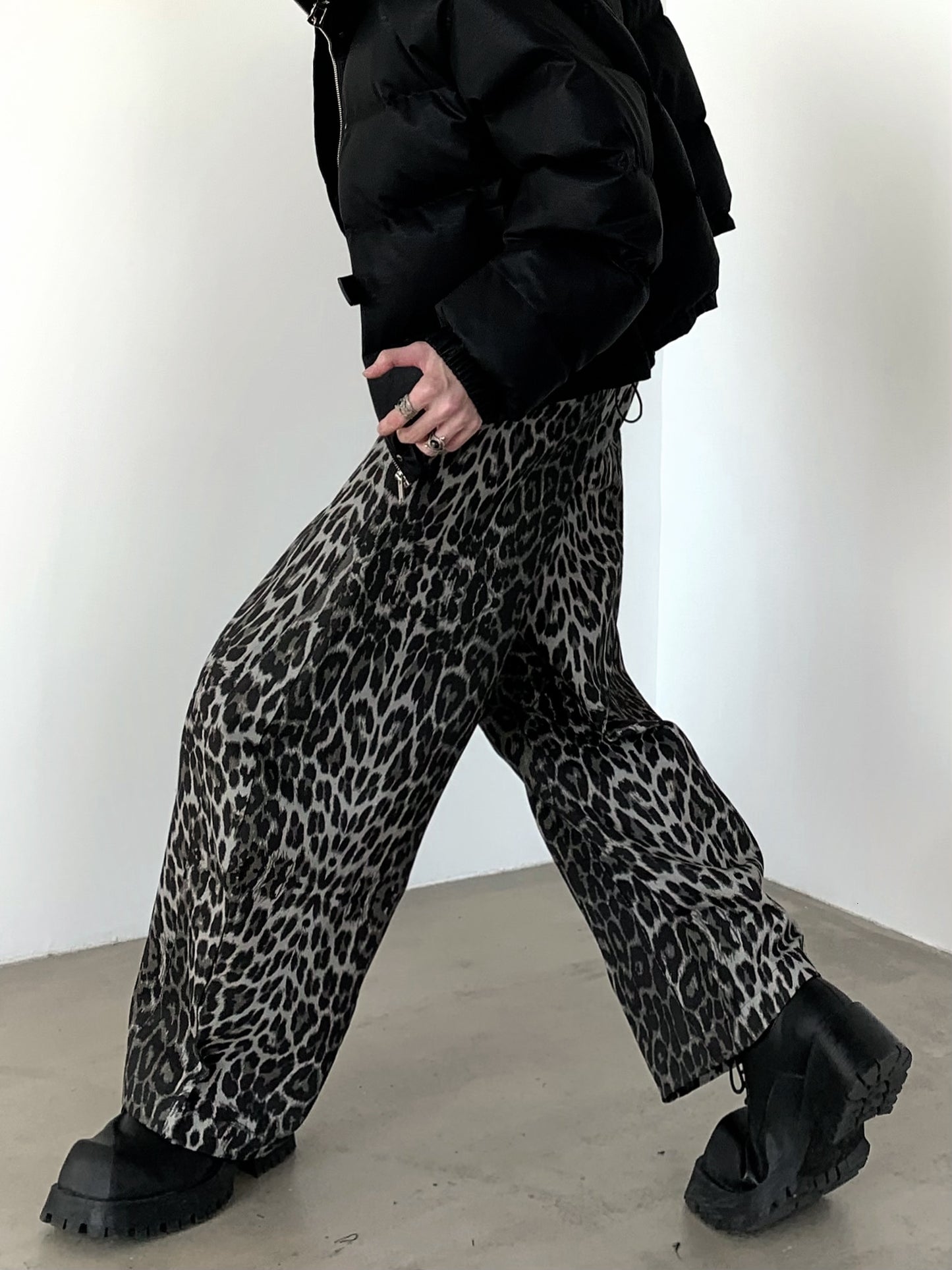 HIGH MODE LEOPARD PRINT BOTTOMS Z93