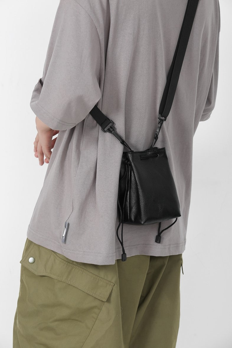 SMALL SHOULDER DRAWSTRING BAG Z107