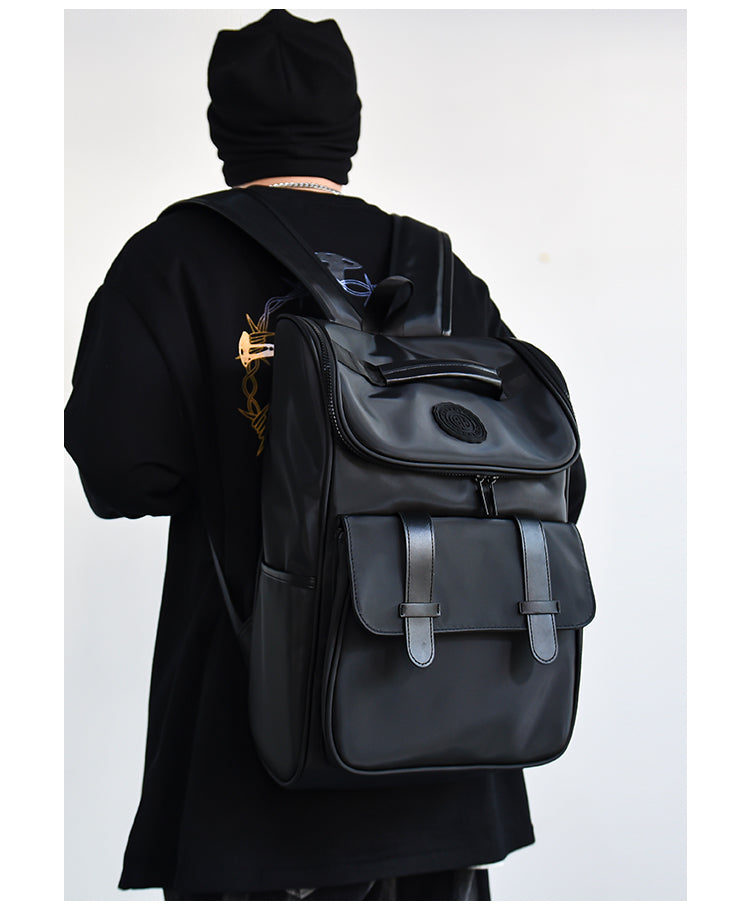 LARGE CAPACITY BACKPACK Z111