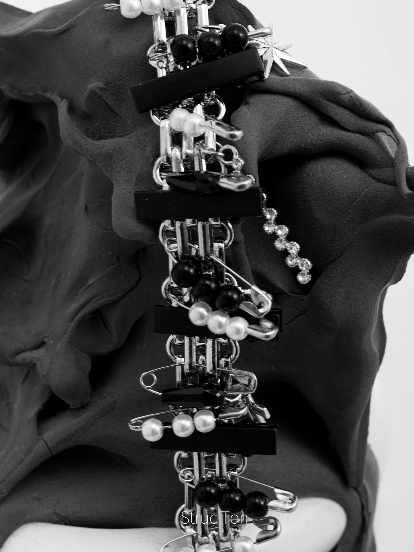 CLIP CHAIN PUNK NECKLACE Z57